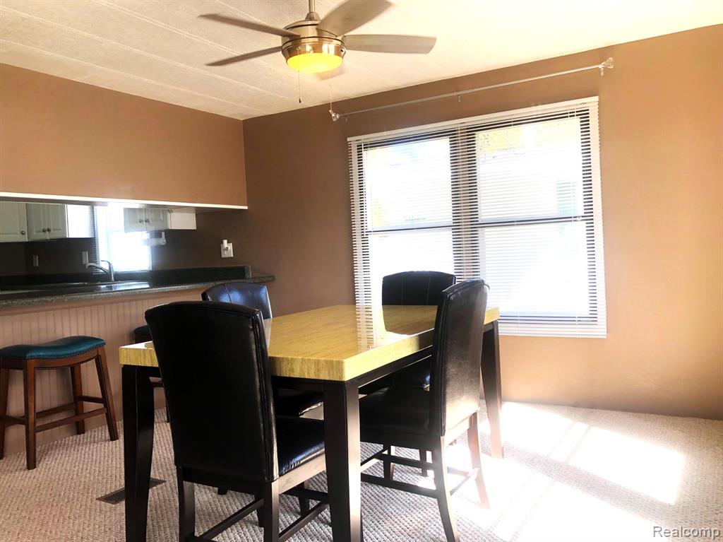622 Cypress Court, Jonesville, MI 49250 — Photo 3