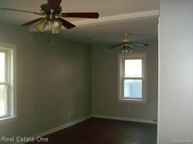 8405 Jackson Avenue, Warren, MI 48089 — Photo 7