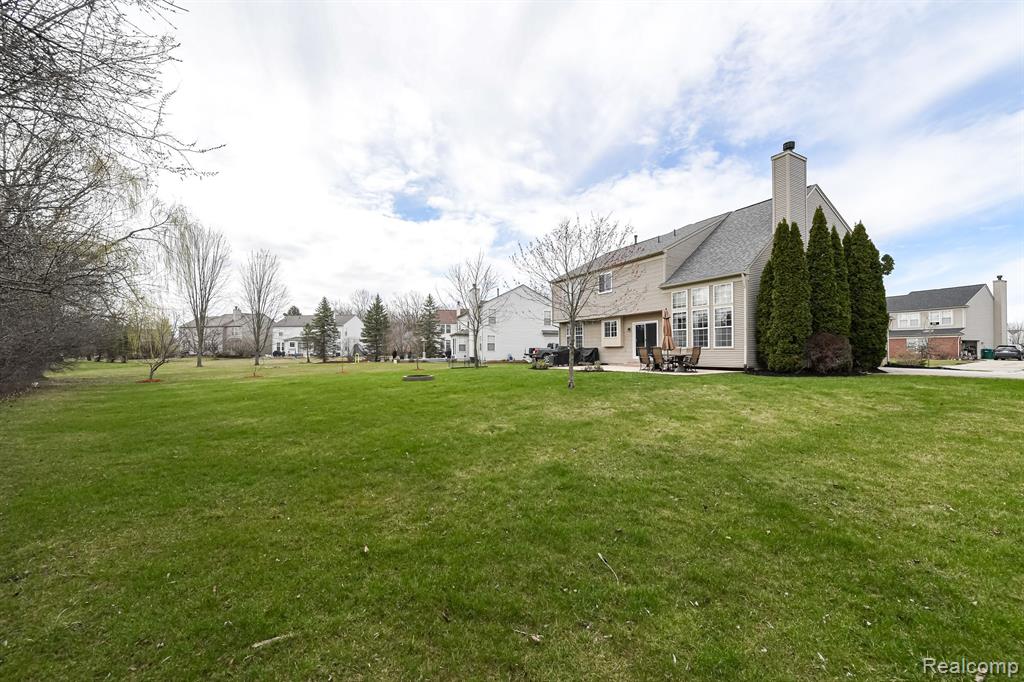 6249 CHERRYWOOD Drive, Ypsilanti, MI 48197 — Photo 49