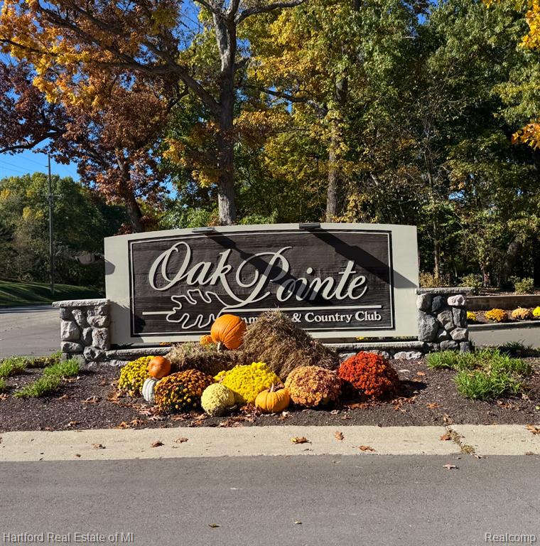 4506 Golf View Drive, Brighton, MI 48116 — Photo 45