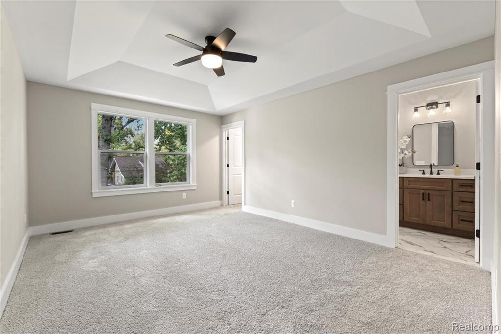 801 Hawthorn Avenue, Royal Oak, MI 48067 — Photo 45