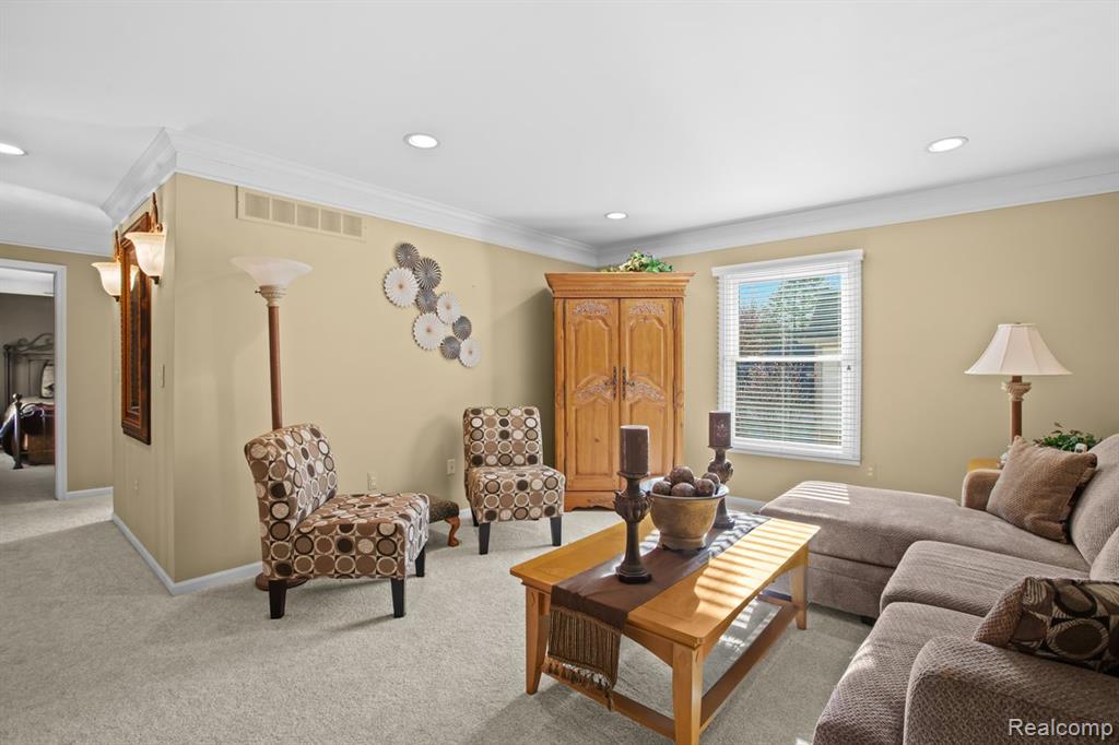 54675 Aurora Park, Shelby Twp, MI 48316 — Photo 32