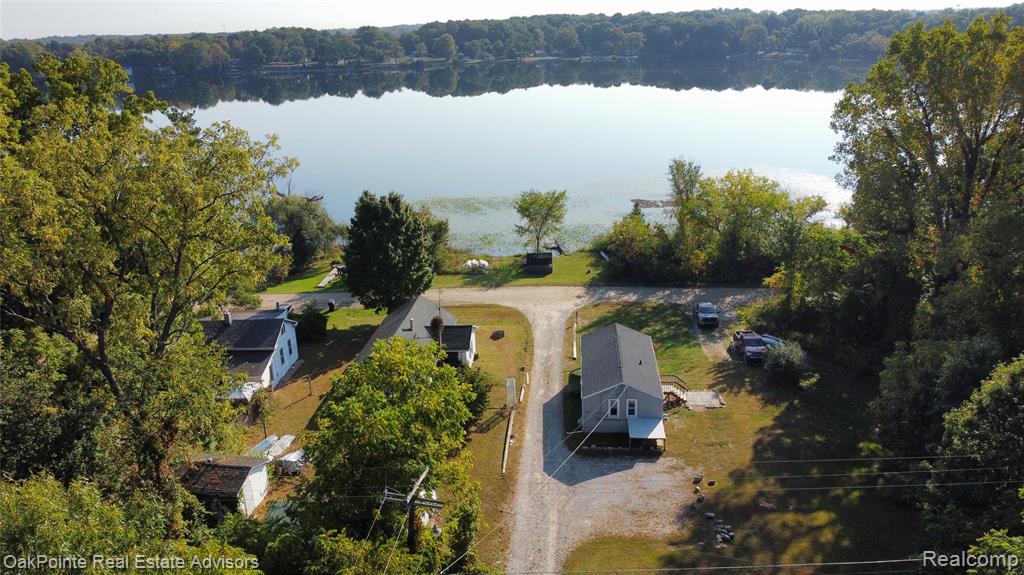 11429 Frey Court, Whitmore Lake, MI 48116 — Photo 7