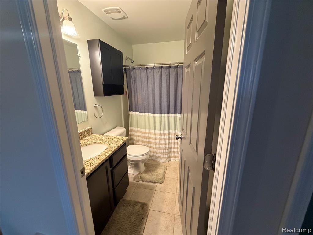 58143 Sunflower Circle S, New Hudson, MI 48165 — Photo 17