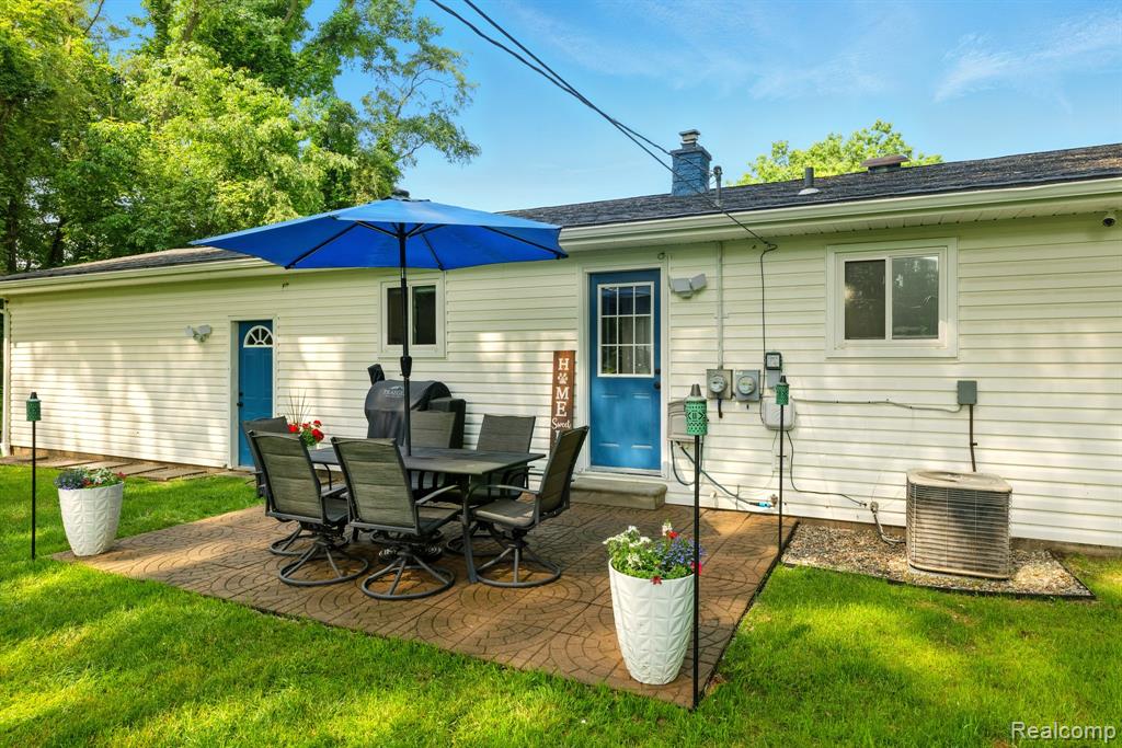 50536 Ryan Road, Shelby Twp, MI 48317 — Photo 25