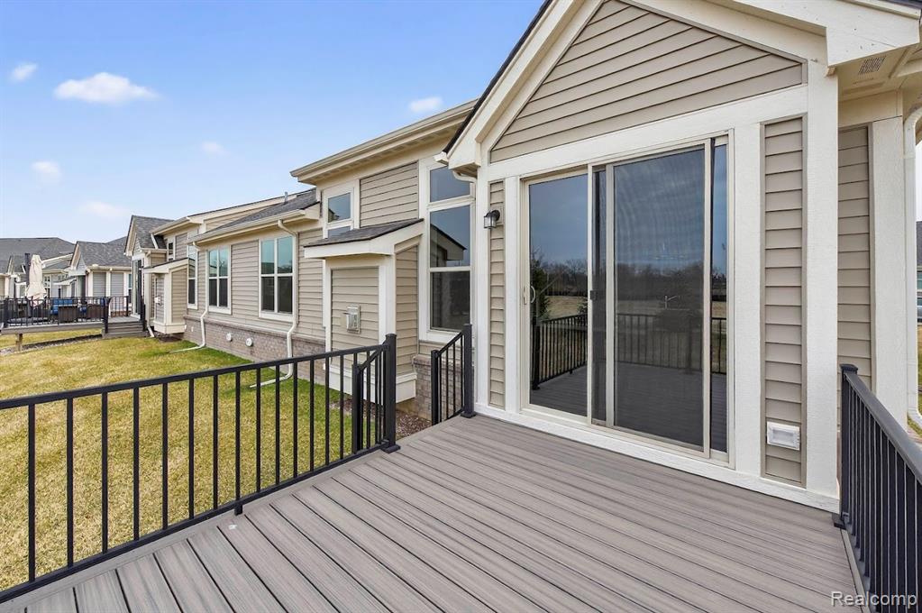 3736 Chatham Place, 6, Brighton, MI 48114 — Photo 31