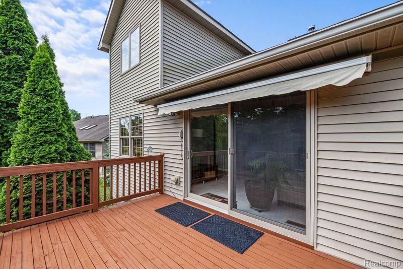 6197 MOUNTAIN LAUREL Drive, Brighton, MI 48116 — Photo 41
