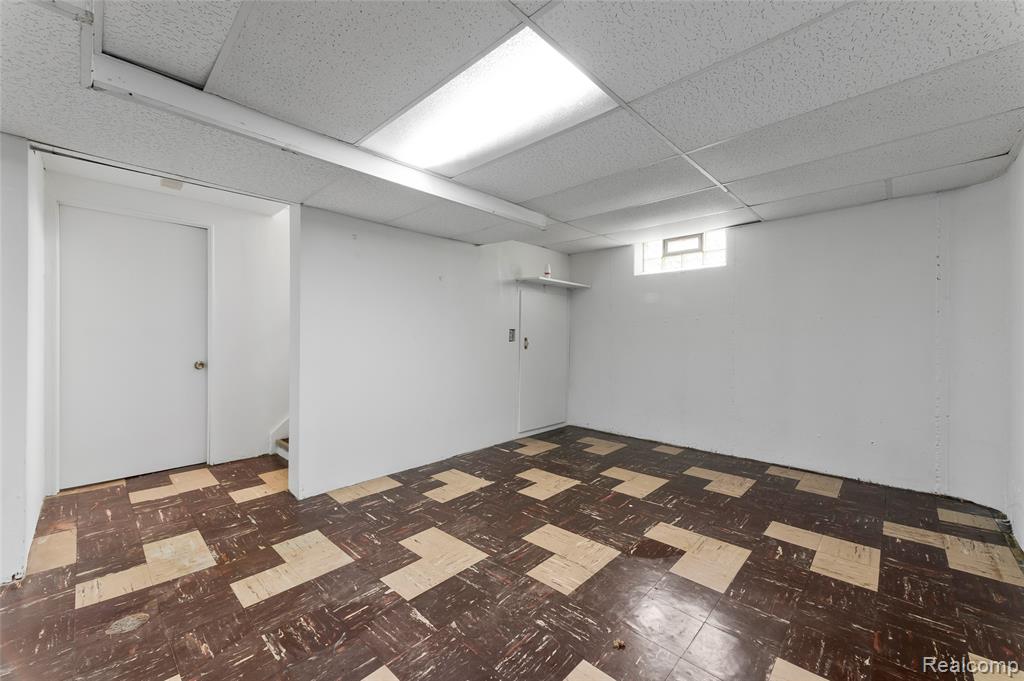 12000 Bramell, Redford, MI 48239 — Photo 34