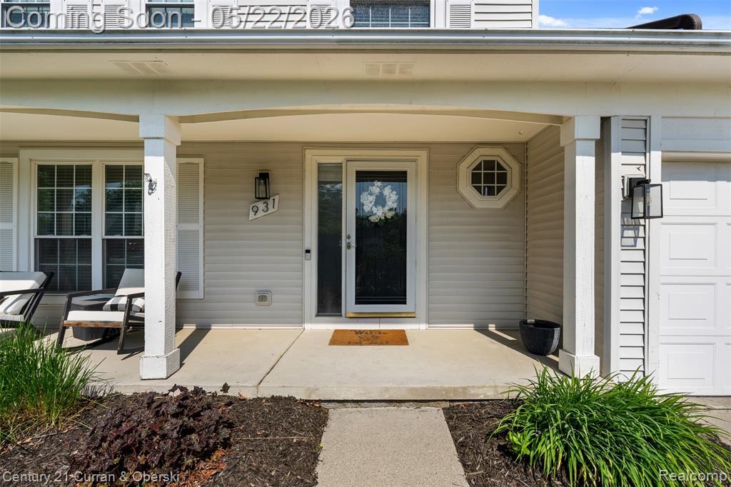 931 S Parkwood Drive, South Lyon, MI 48178 — Photo 6