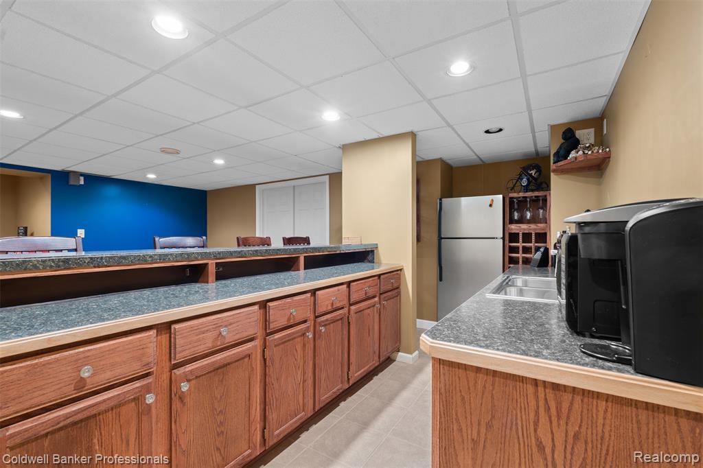 46969 Glastonbury Drive, Canton, MI 48188 — Photo 44