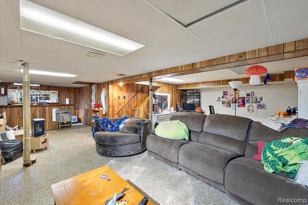 47445 LIZABETH Drive, Chesterfield, MI 48047 — Photo 19