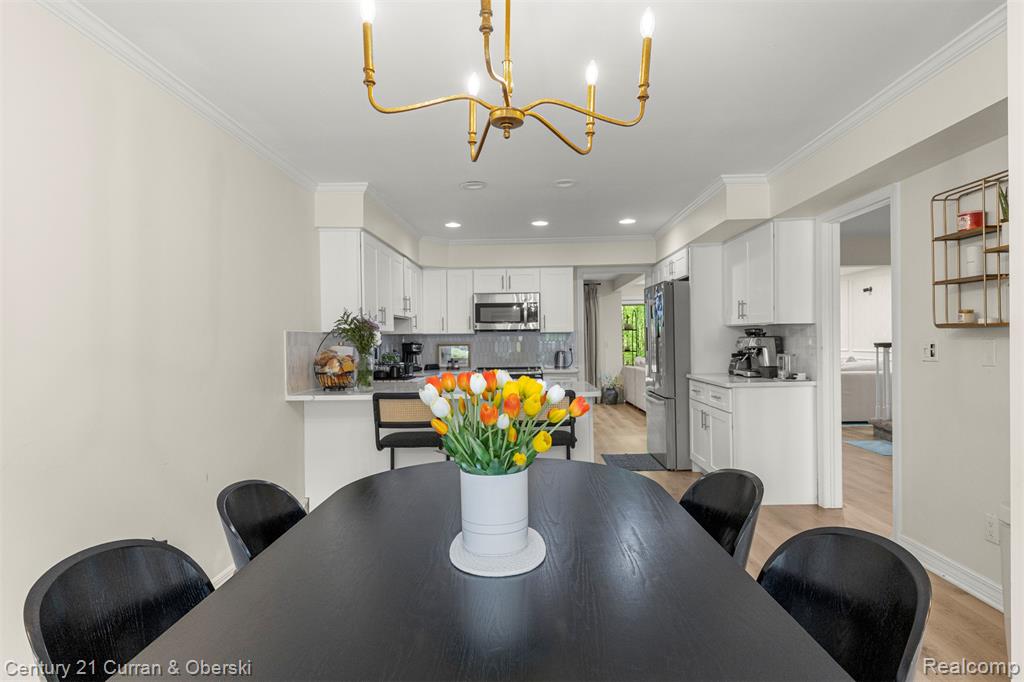 5 Timberlane Court, Dearborn, MI 48126 — Photo 10