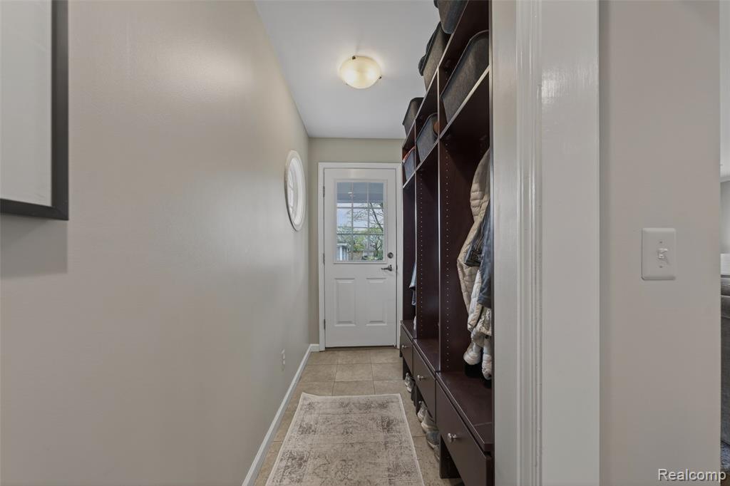 16265 Locherbie Avenue, Beverly Hills, MI 48025 — Photo 11