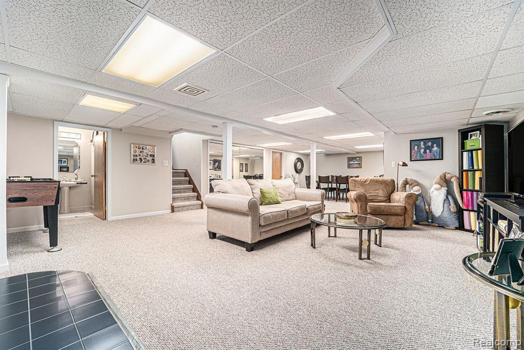 530 KENTUCKY Drive, Rochester Hills, MI 48307 — Photo 21