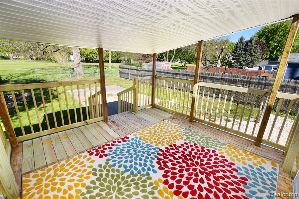 3508 Fern Avenue, Burton, MI 48529 — Photo 10