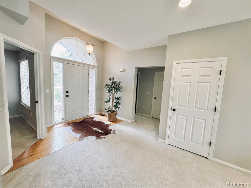 49401 N Glacier, Northville, MI 48168 — Photo 2