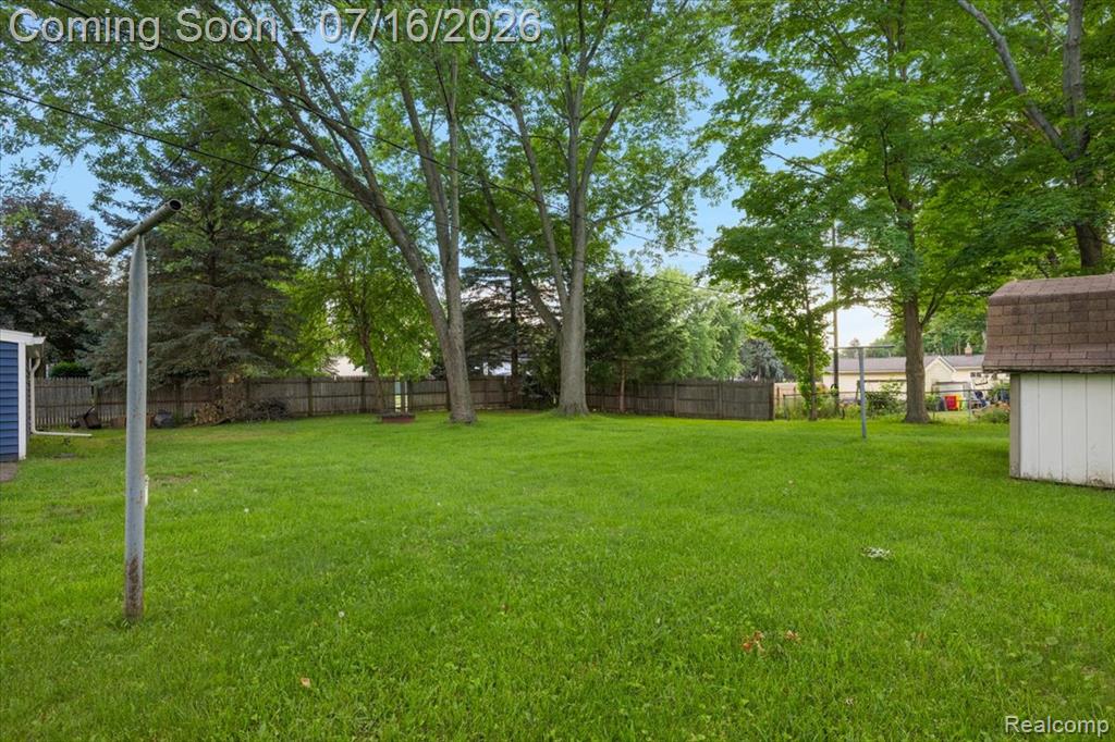 986 Gill Street, Oxford, MI 48371 — Photo 6