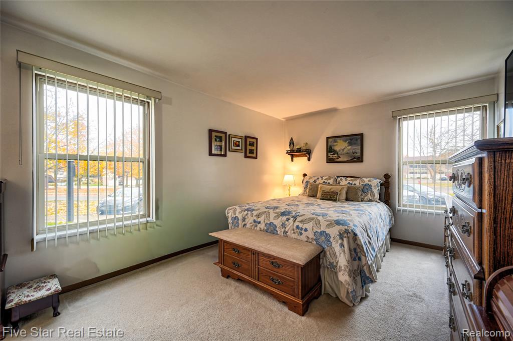 61051 Greenwood Drive, South Lyon, MI 48178 — Photo 25