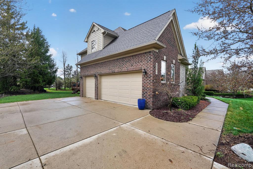 48877 Wildwood Court, Plymouth, MI 48170 — Photo 4