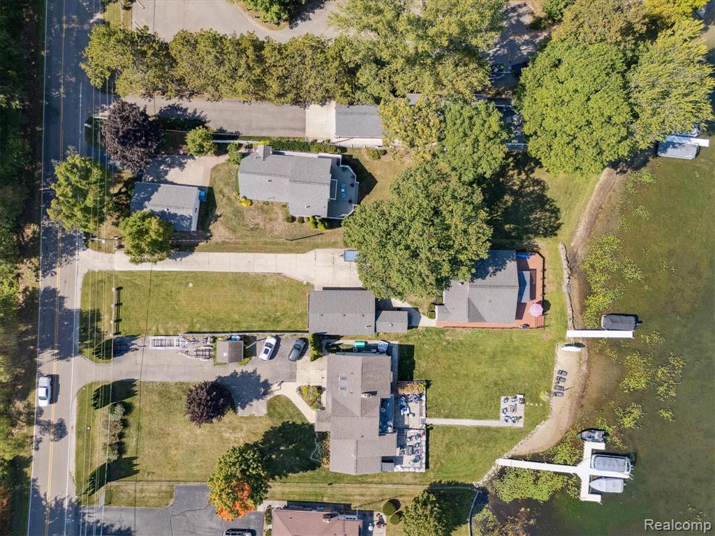 2236 Grove Park Road, Fenton, MI 48430 — Photo 47