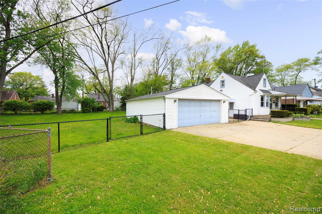 11431 Tecumseh, Redford, MI 48239 — Photo 4