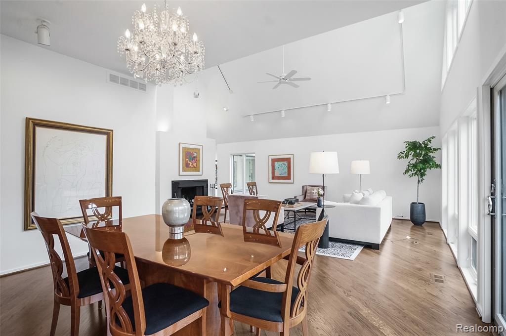 4766 Overton Cove, Bloomfield Hills, MI 48302 — Photo 11
