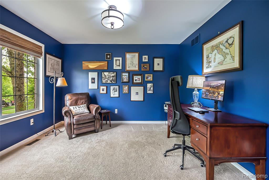 29811 Bradford Drive, New Hudson, MI 48165 — Photo 5