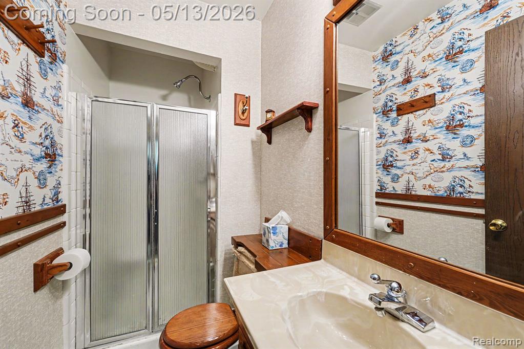 46869 Spinning Wheel Drive, Canton, MI 48187 — Photo 17