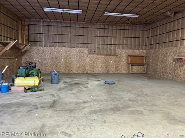 9901- B GRAND RIVER AVE, Brighton, MI 48116 — Photo 4