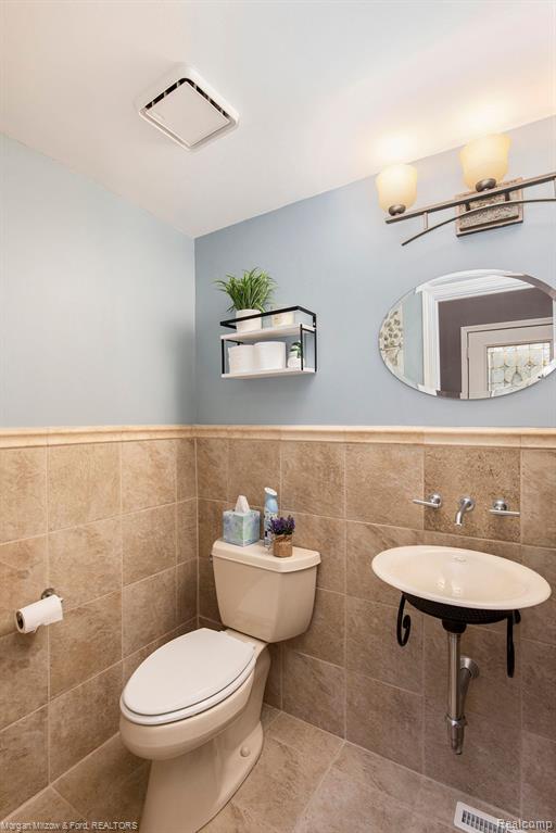 6565 Ridgeview Drive, Clarkston, MI — Photo 11