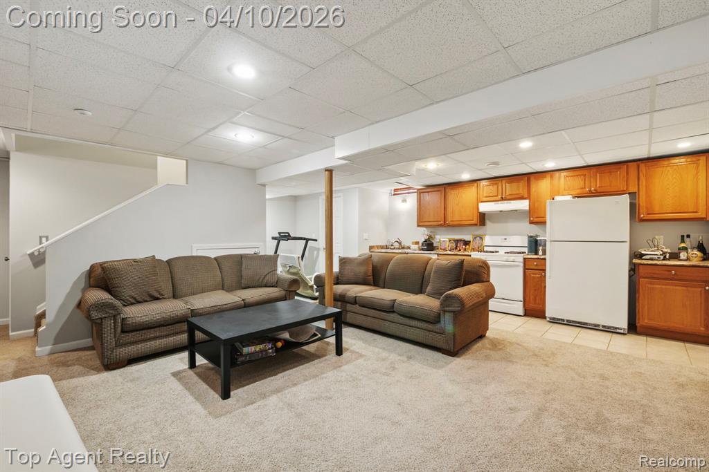 41567 Glade Road, 20, Canton, MI 48187 — Photo 33