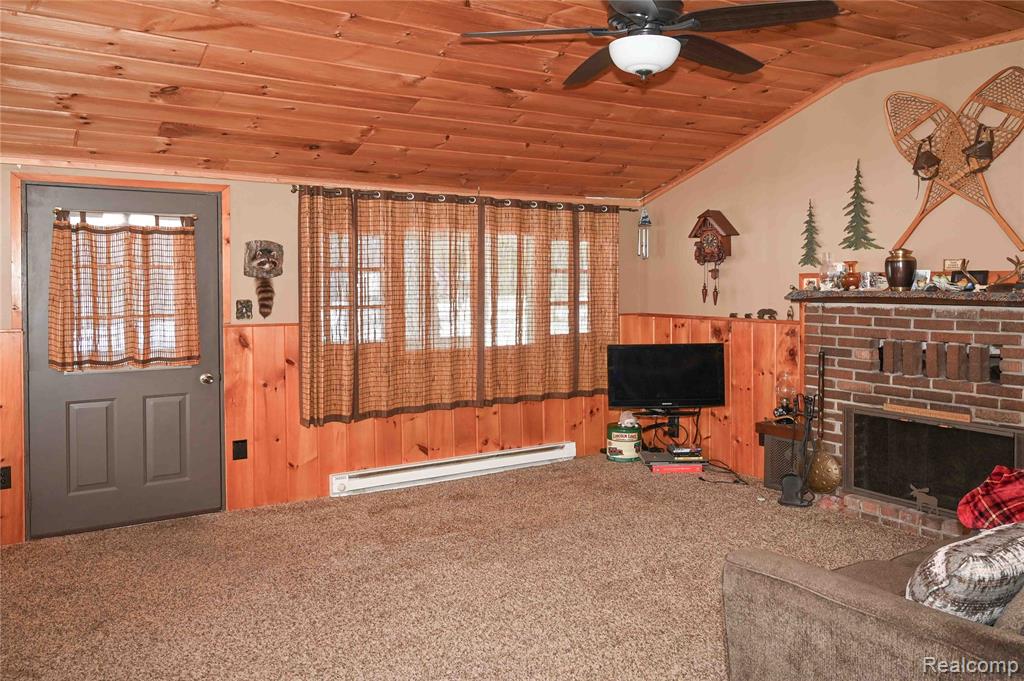 4712 Poplar Drive, Harrison, MI 48625 — Photo 23