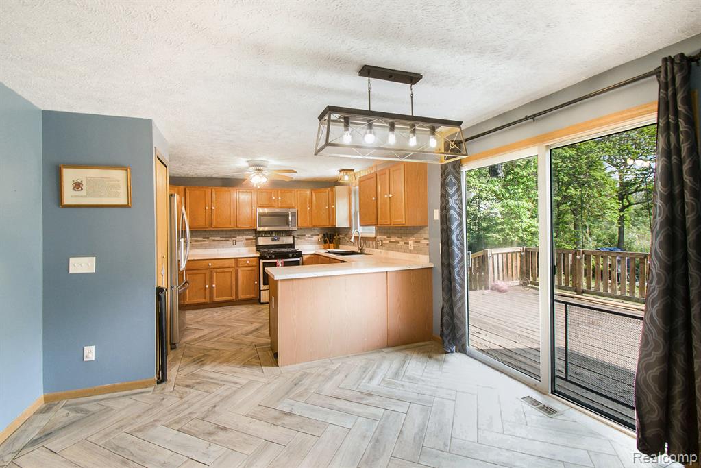 7986 Arkona Road, Milan, MI 48160 — Photo 7