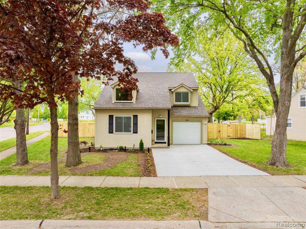 20505 Ridgemont Road, Harper Woods, MI 48225 — Photo 36