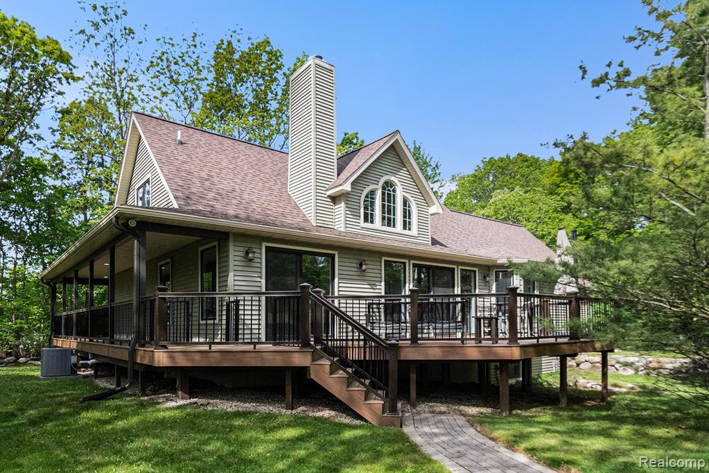 8315 Woodland Circle, Goodrich Vlg, MI — Photo 29