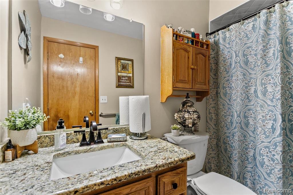 5442 Stanford Court, Warren, MI 48091 — Photo 16
