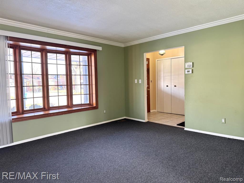 4826 BATES Drive, Warren, MI 48092 — Photo 3