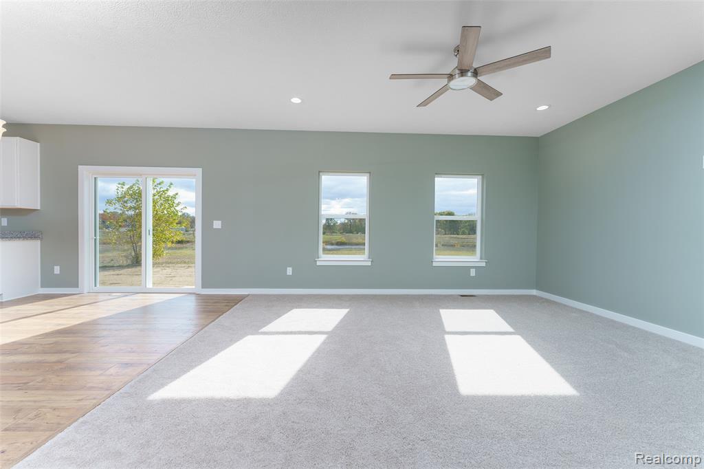 570 W Wildwood Drive, Owosso, MI 48867 — Photo 6