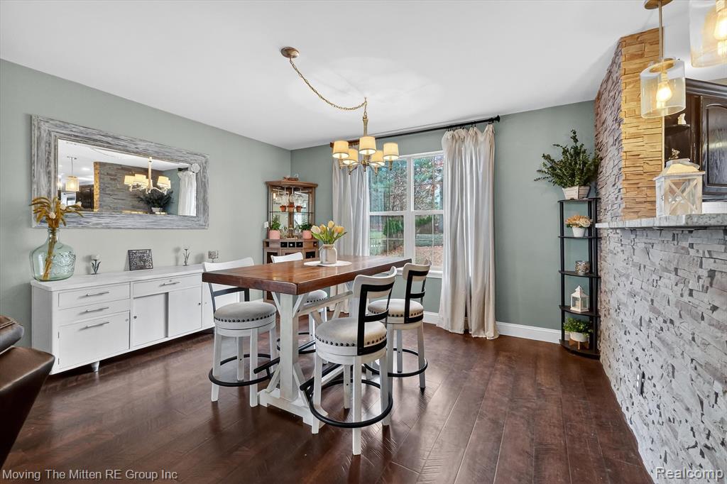 10129 Walnut Shores Drive, Fenton, MI 48430 — Photo 9