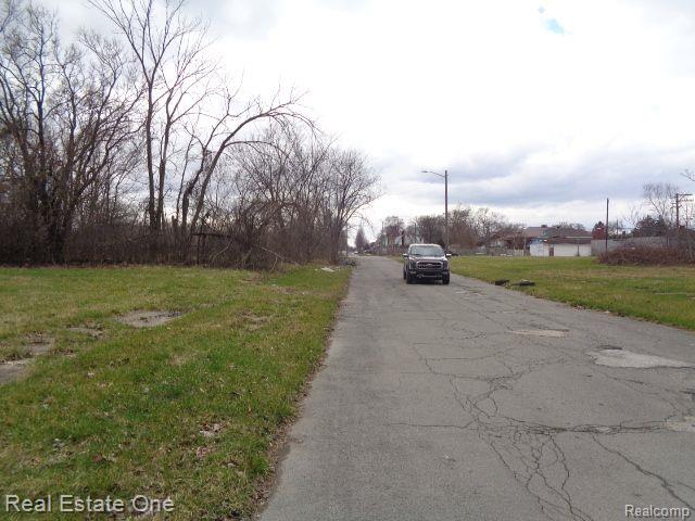 1749 COLLINGWOOD Street, Detroit, MI 48206 — Photo 16