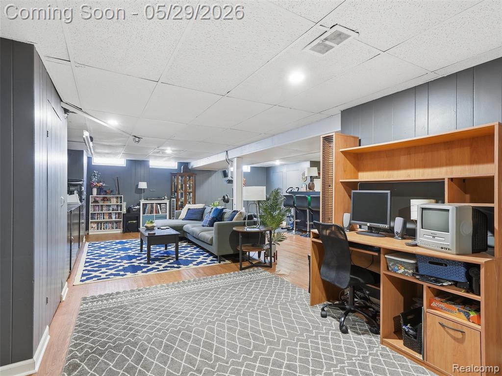 30728 Whittier Avenue, Madison Heights, MI 48071 — Photo 21