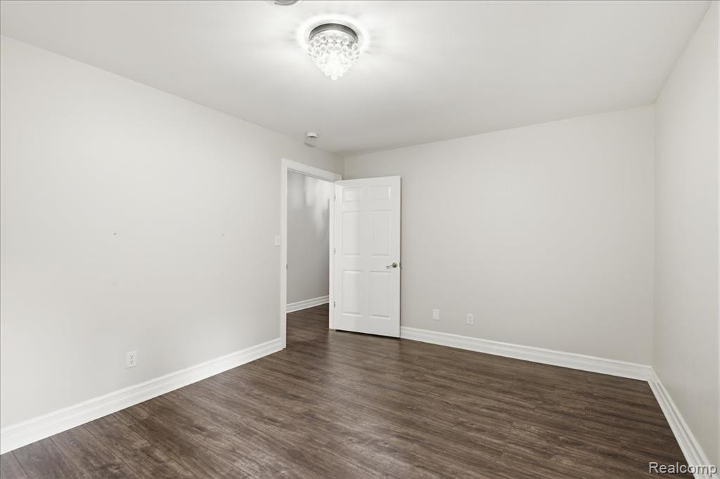 5060 Pratt Road, Metamora, MI 48455 — Photo 31