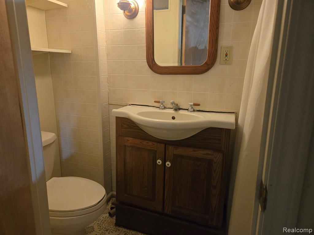 423 Bailey Street, East Lansing, MI 48823 — Photo 58
