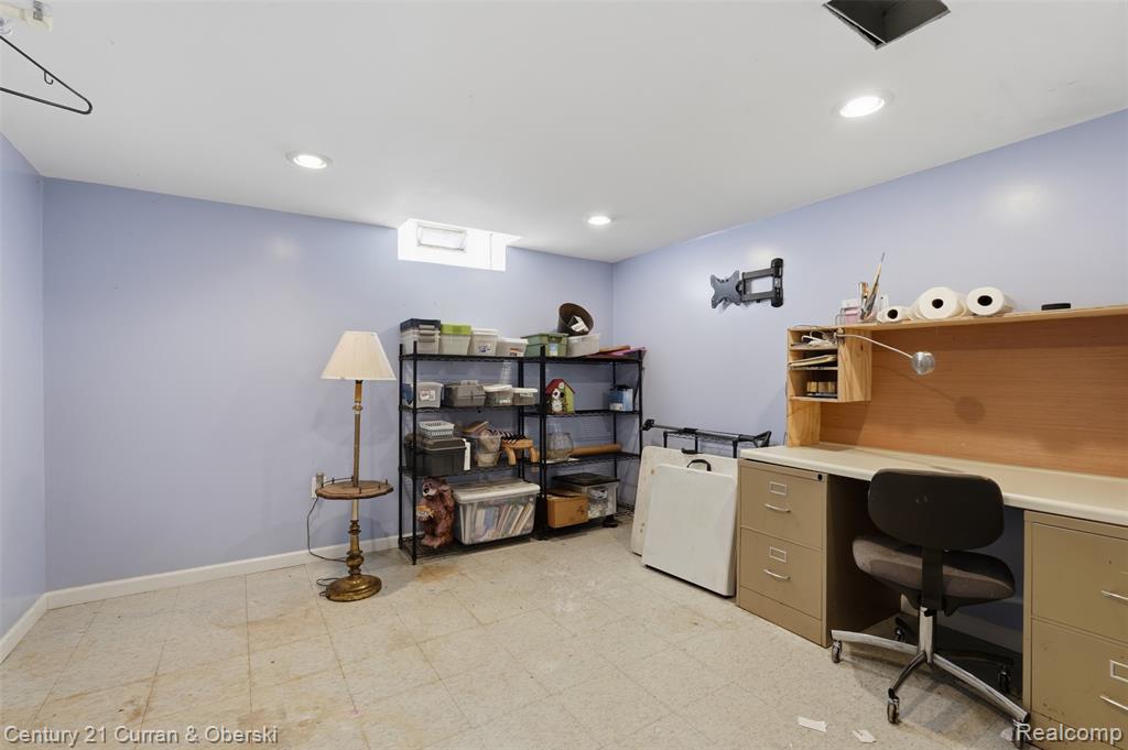 543 McMunn Street, South Lyon, MI 48178 — Photo 15