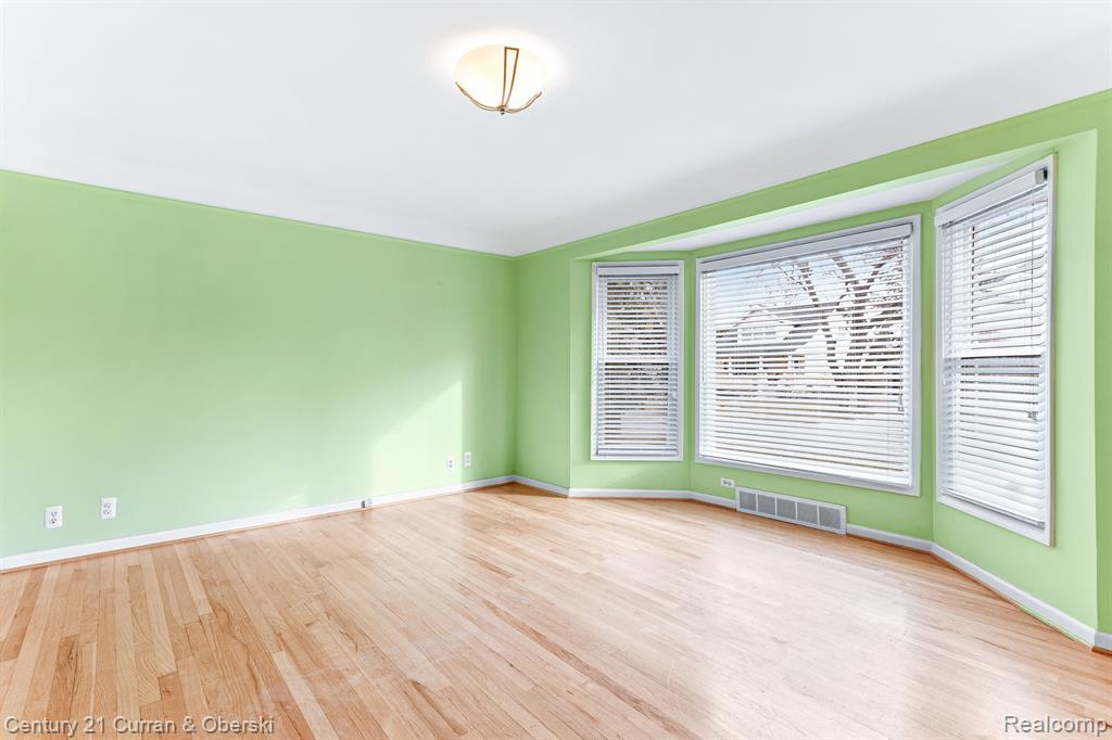 4217 Cooper Avenue, Royal Oak, MI 48073 — Photo 4