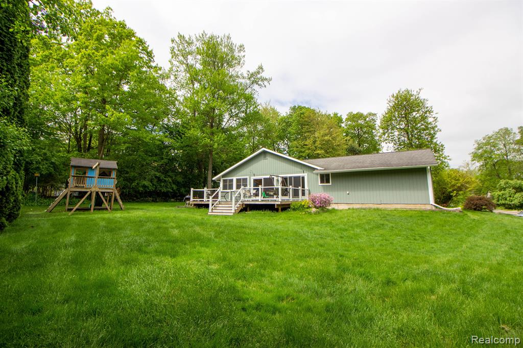 5107 CHESTERSHIRE CT, West Bloomfield, MI — Photo 15