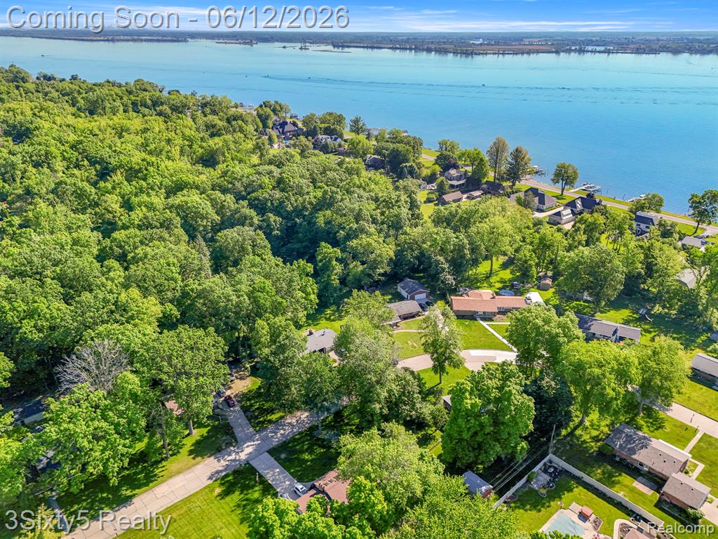 7714 Bournemouth Avenue, Grosse Ile, MI 48138 — Photo 53