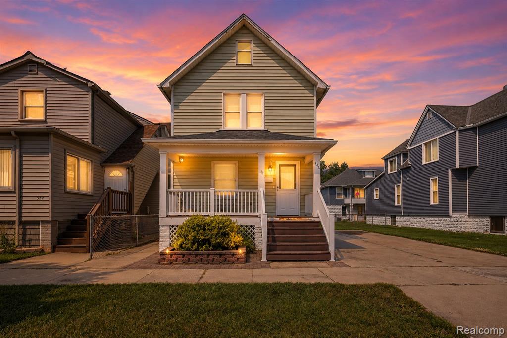 346 Sycamore Street, Wyandotte, MI 48192