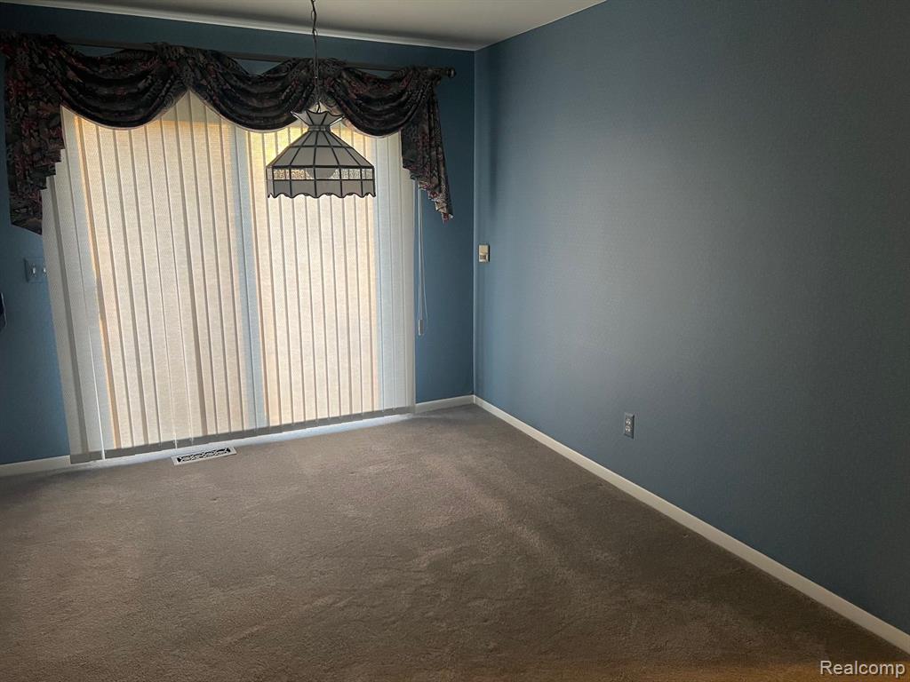 5447 GUYETTE Street, Clarkston, MI — Photo 10