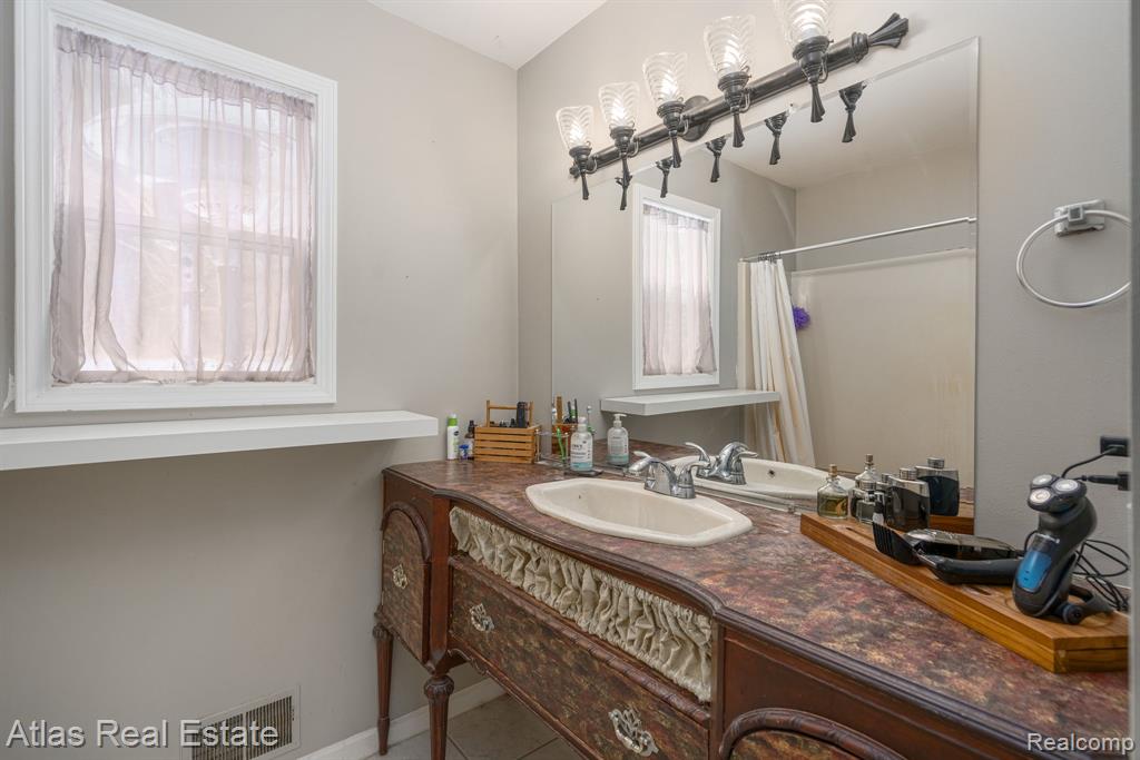 2957 Bird Road, Ortonville, MI 48462 — Photo 33